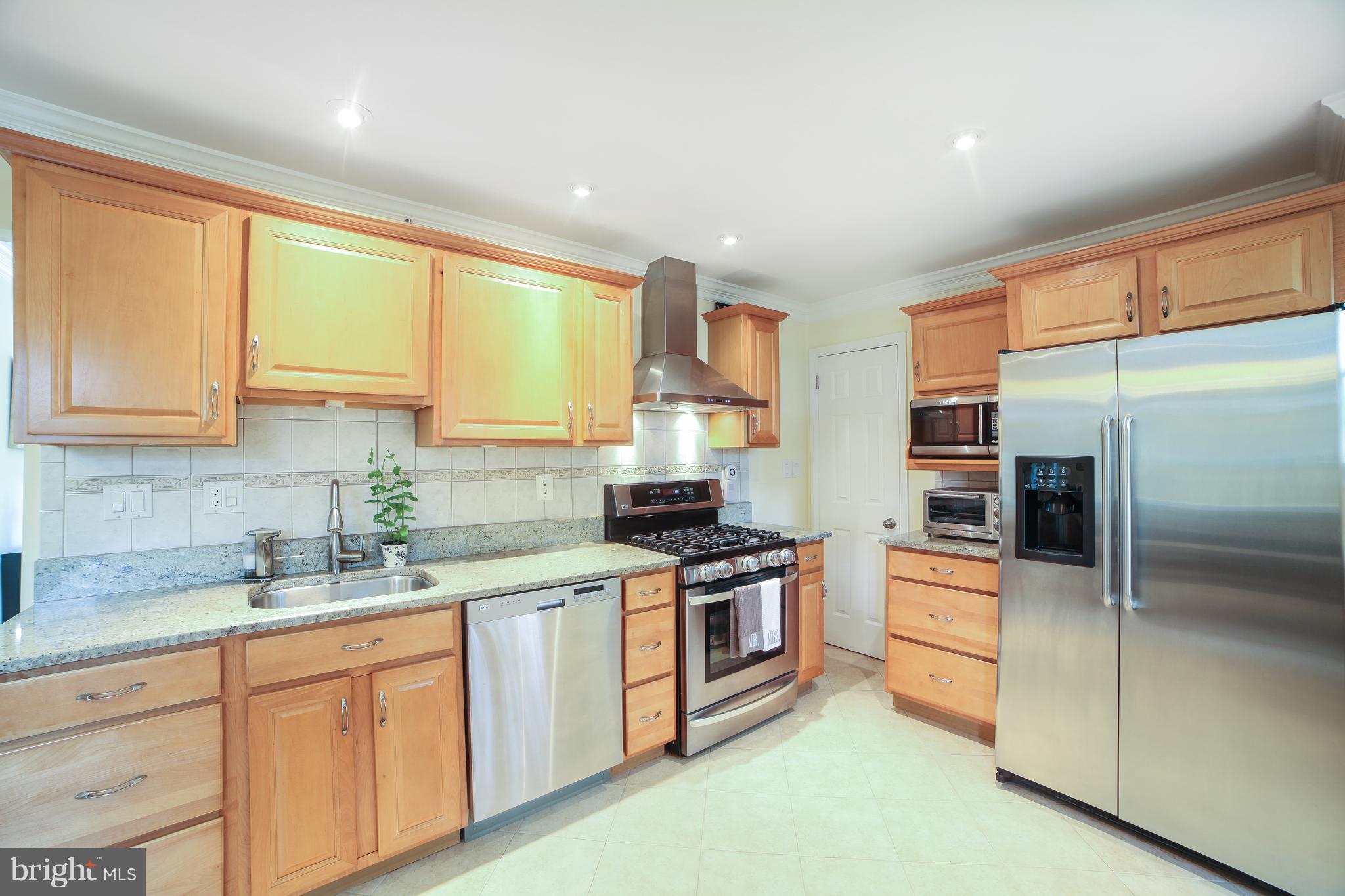 3401 Harrell Street Silver Spring, MD 20906 - Photo 12 of 30 Kitchen