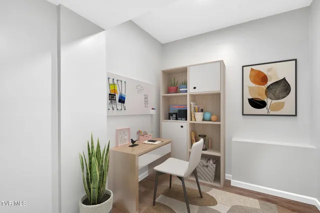 $395,900 | 426 Neal Drive, Bluff City, TN 37618