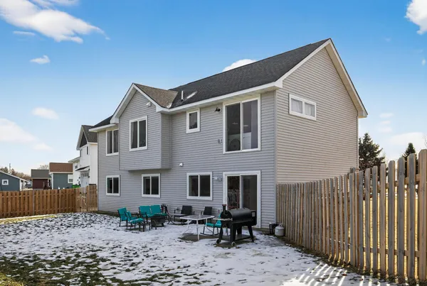 $425,000 | 1115 Rich River Way, New Richmond, WI 54017