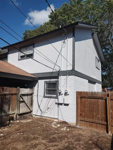 $1,350 | 6014 Westcreek Drive, Unit A, Austin, TX 78749