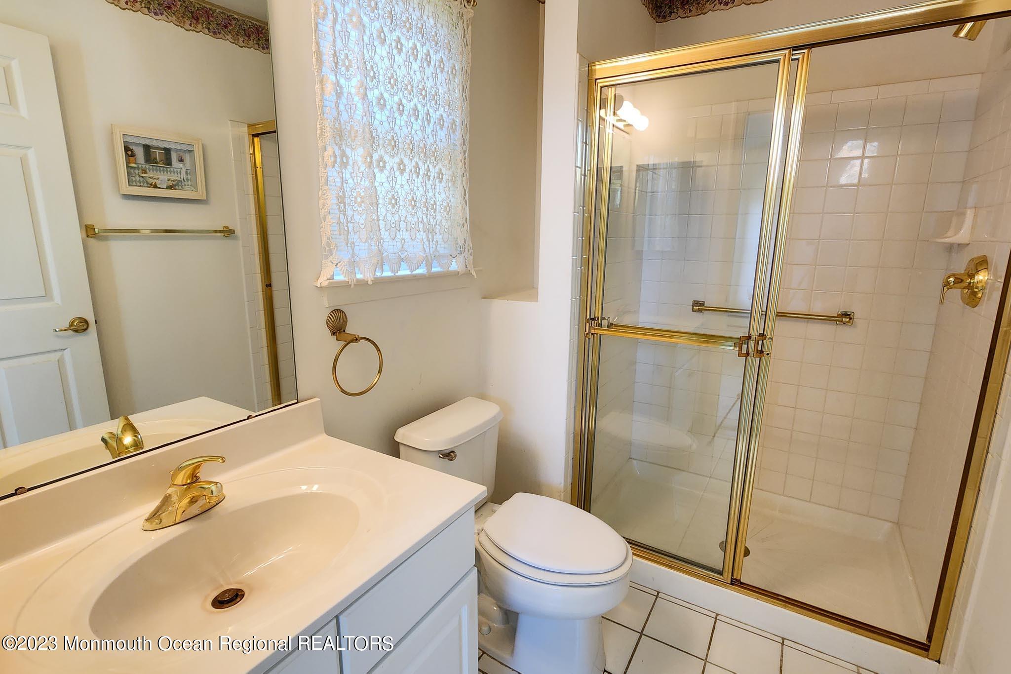 72 Clear Lake Road Whiting, NJ 08759 - Photo 25 of 27 22