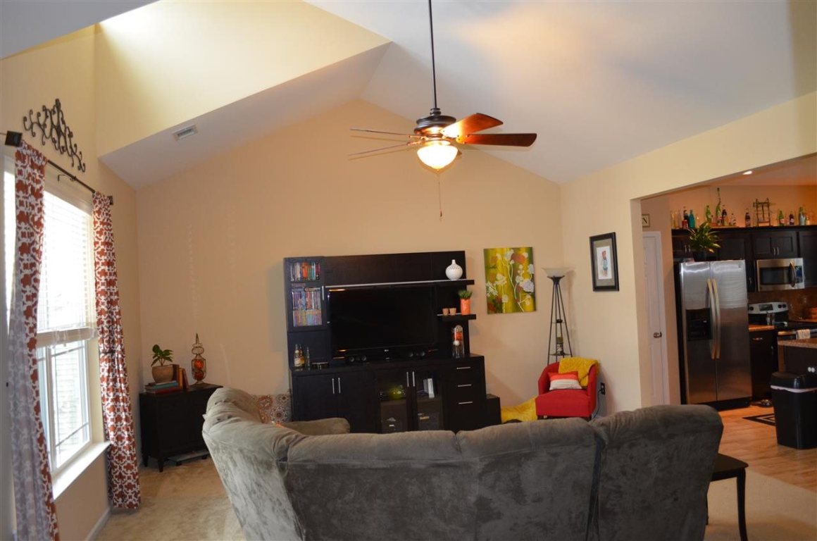 106 Duraleigh Road Anderson, SC 29621 - Photo 3 of 33