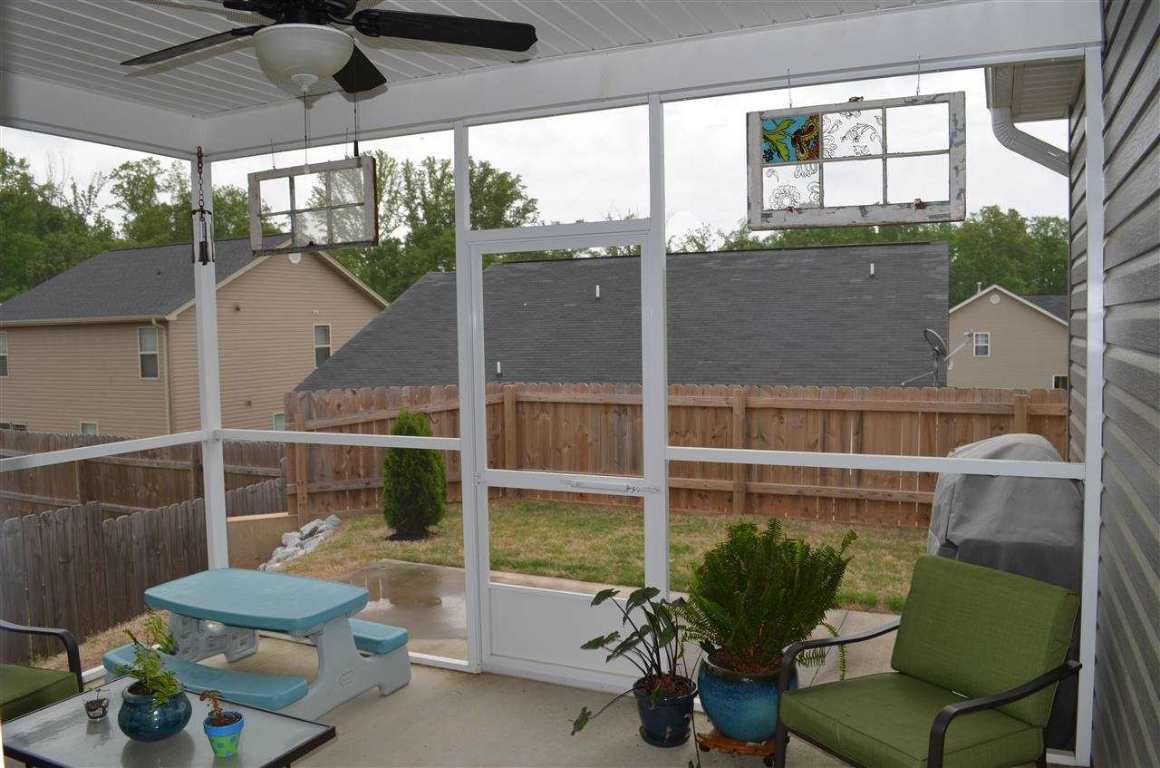 106 Duraleigh Road Anderson, SC 29621 - Photo 5 of 33