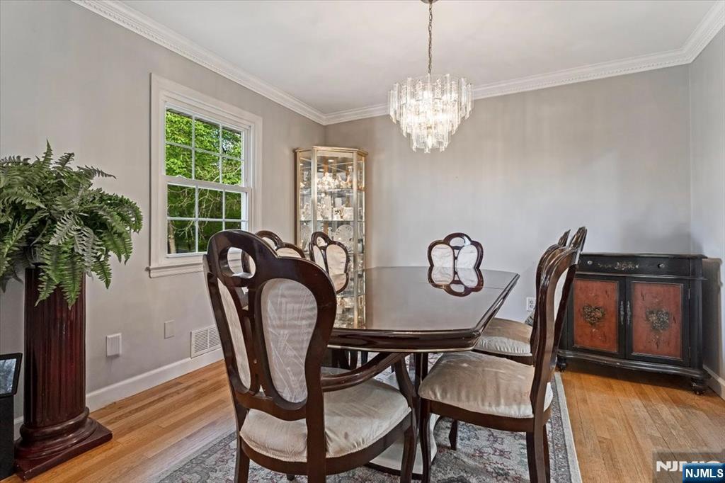 26 Meslar Road Morris Township, NJ 07950 - Photo 8 of 37