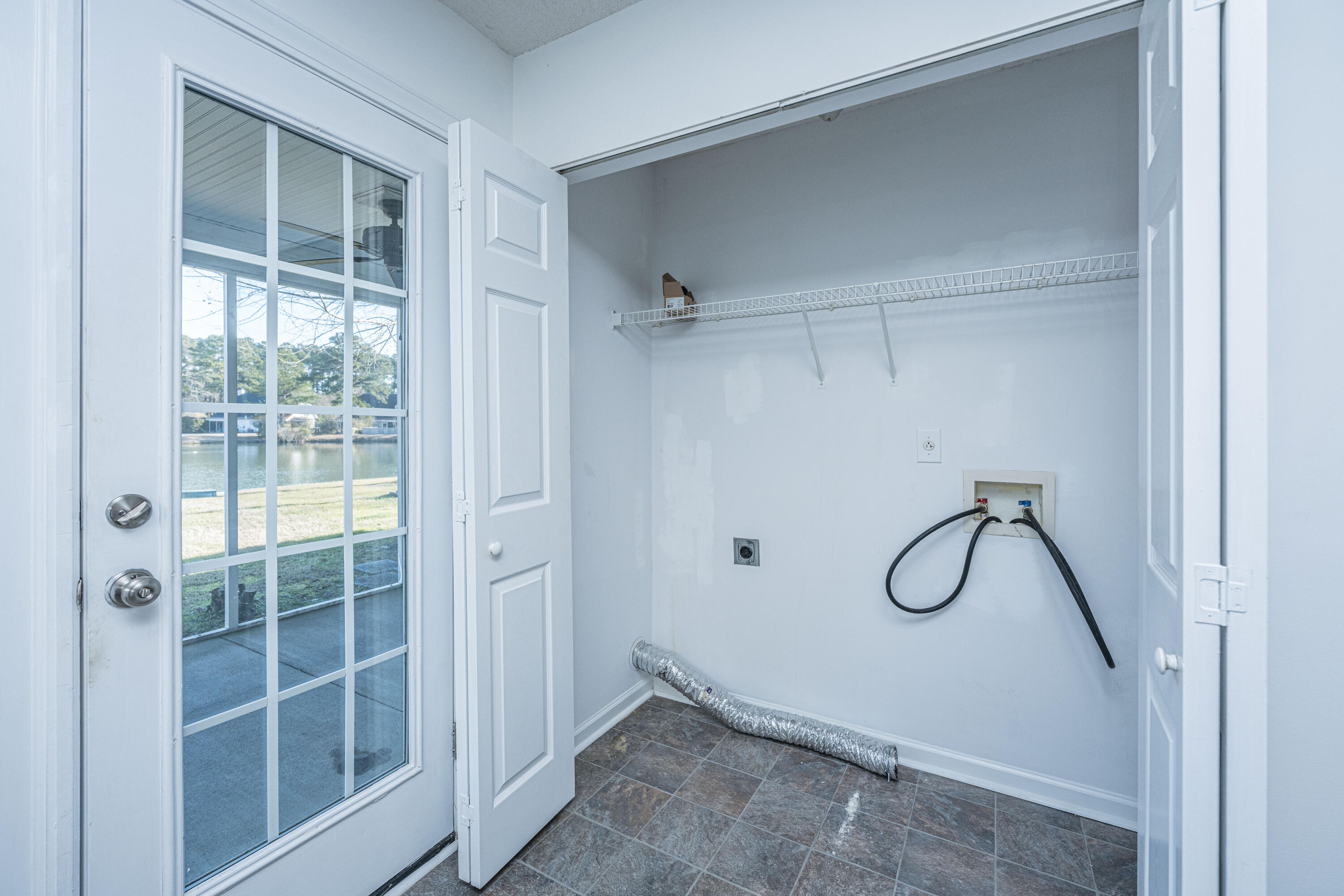 9237 Ayscough Road Summerville, SC 29485 - Photo 20 of 56 9237AyscoughRd023