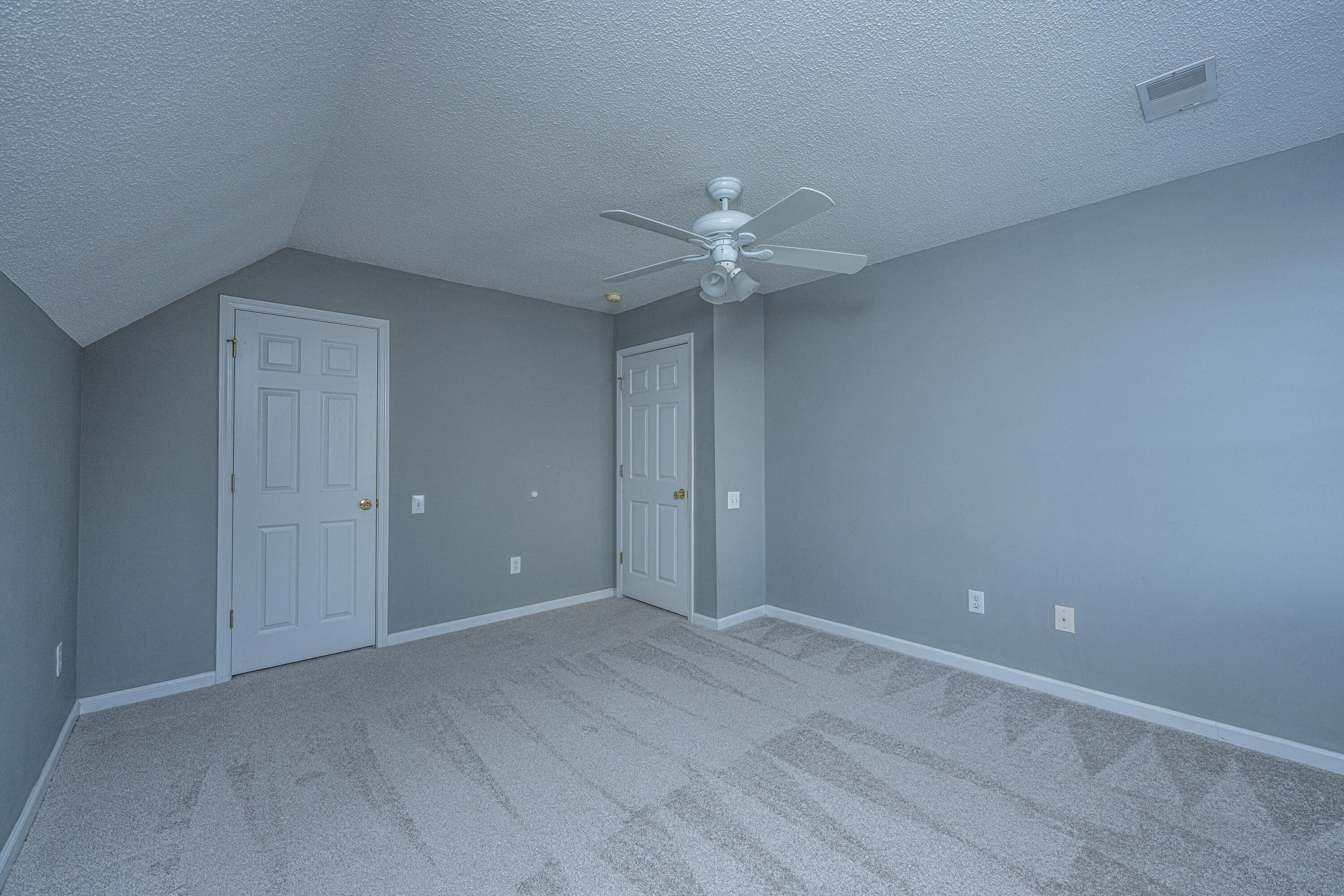 9237 Ayscough Road Summerville, SC 29485 - Photo 31 of 56 9237AyscoughRd033