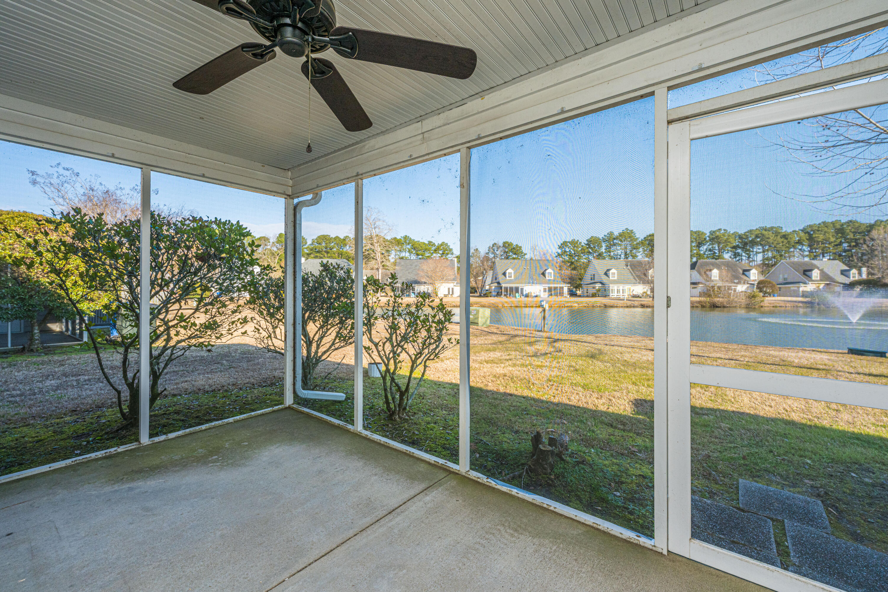 9237 Ayscough Road Summerville, SC 29485 - Photo 33 of 56 9237AyscoughRd035