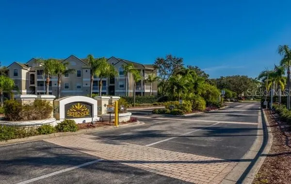 $1,695 | 5134 Northridge Road, Unit 304, Sarasota, FL 34238