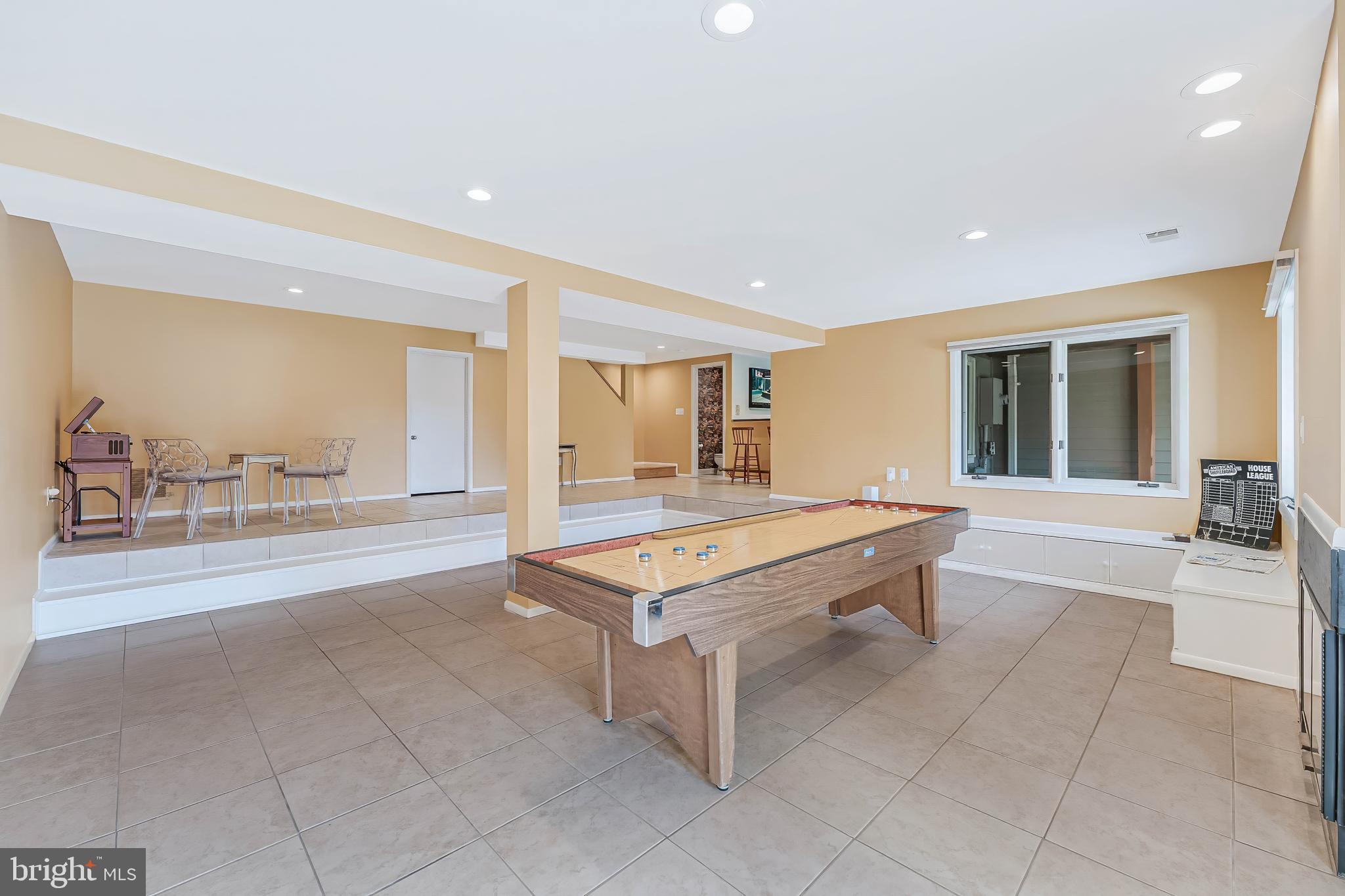 1933 Lakeport Way Reston, VA 20191 - Photo 50 of 59