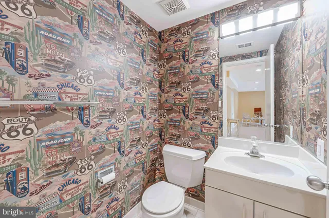 $1,150,000 | 1933 Lakeport Way, Reston, VA 20191