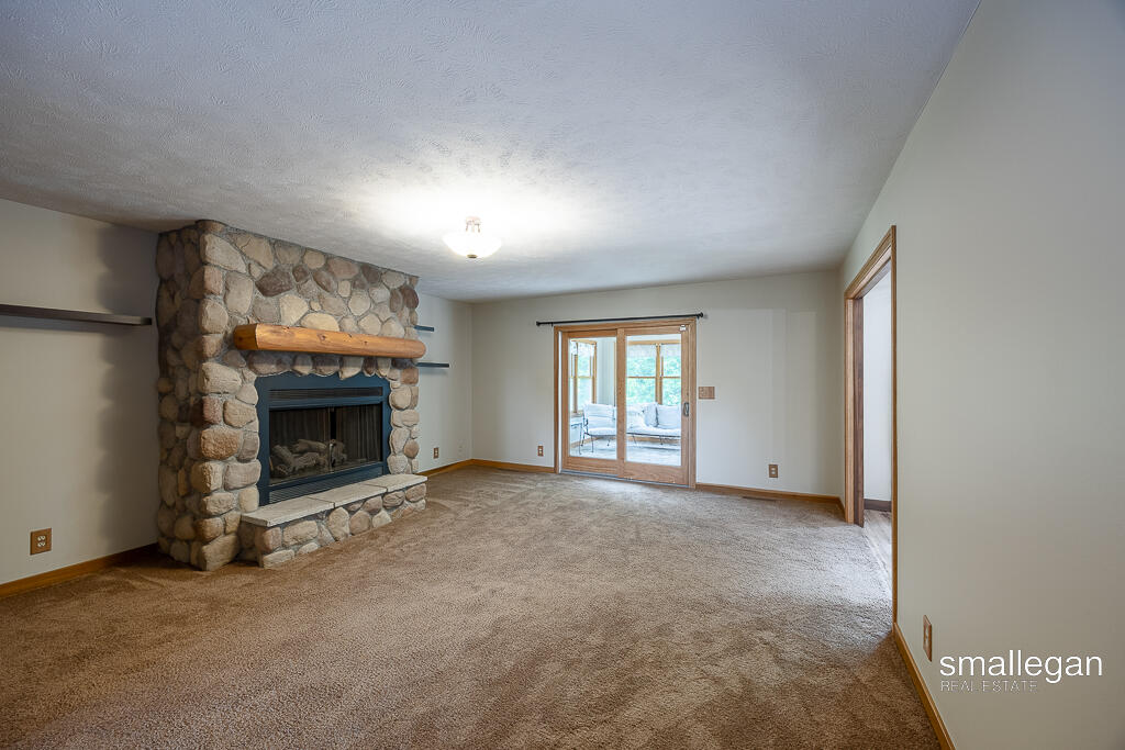 3192 West Sisson Road Freeport, MI 49325 - Photo 7 of 52 754A0219-HDR-2