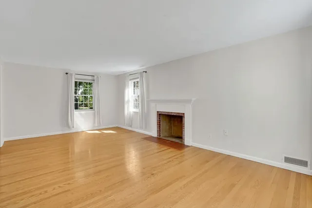 $365,000 | 138 Abbott Street, Springfield, MA 01118