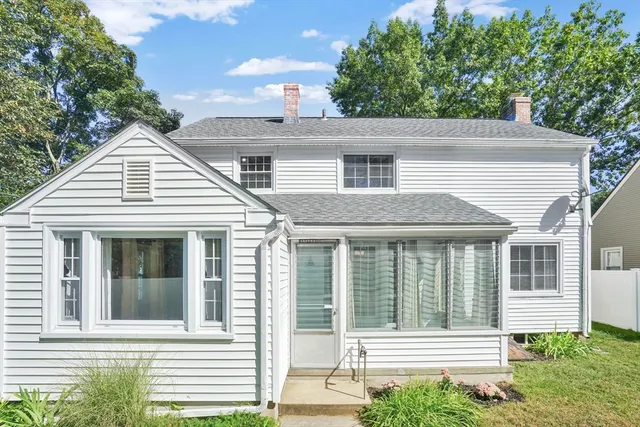 $365,000 | 138 Abbott Street, Springfield, MA 01118