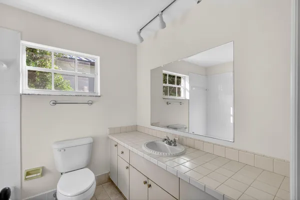 $4,800 | 1242 North Harbor Drive, Singer Island, FL 33404