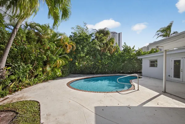 $4,800 | 1242 North Harbor Drive, Singer Island, FL 33404