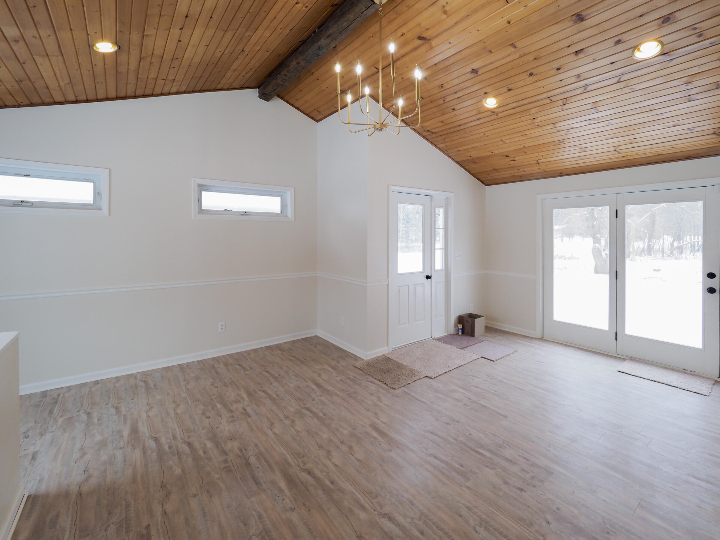 50525 Burlington Road Marcellus, MI 49067 - Photo 3 of 29 Family room