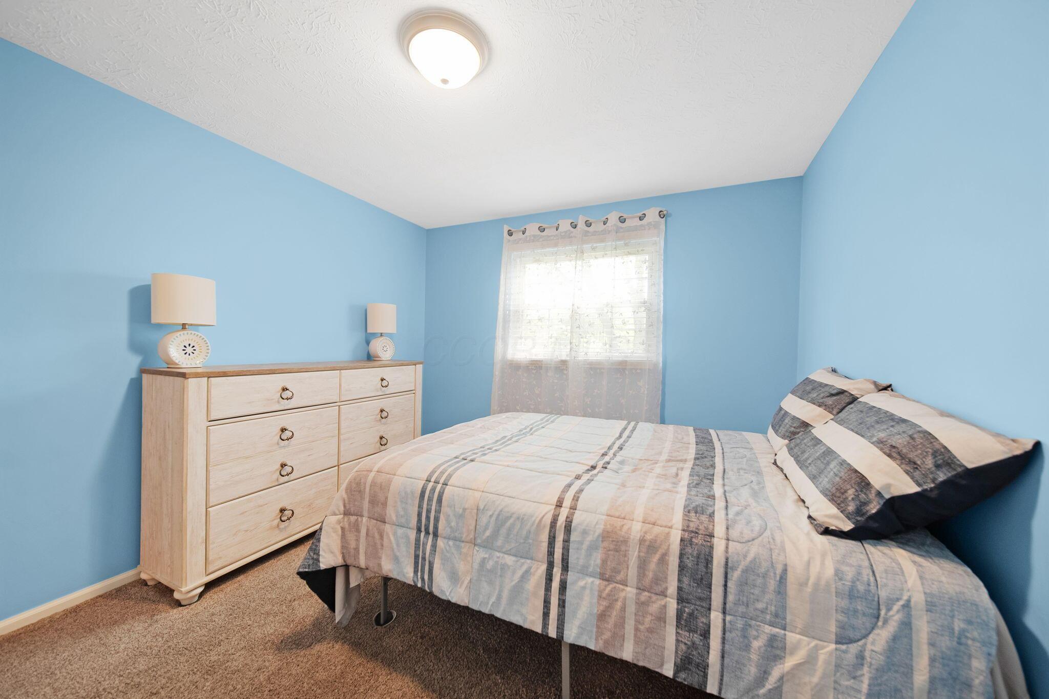 5770 Linworth Road Columbus, OH 43235 - Photo 38 of 60 3rd bedroom