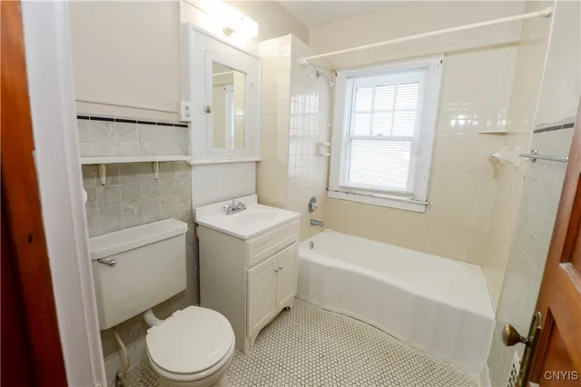 $250,000 | 602 Tompkins Street, Syracuse, NY 13204