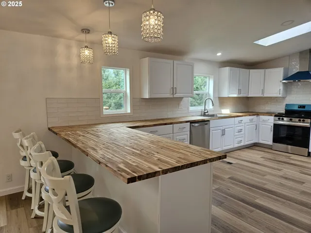 $594,999 | 45400 Northeast Pup Creek Road, Woodland, WA 98674