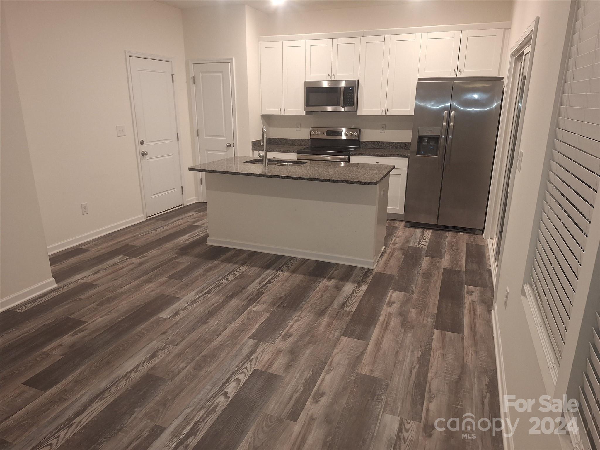 7300 Rothmore Street Charlotte, NC 28215 - Photo 4 of 21 Gallery Image 4