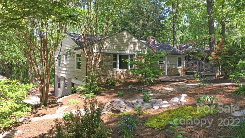 2 Maplewood Road Asheville, NC 28804 - Photo 1 of 36 Gallery Image 1