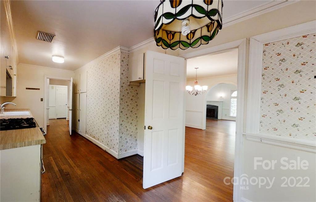 2 Maplewood Road Asheville, NC 28804 - Photo 15 of 36 Gallery Image 15