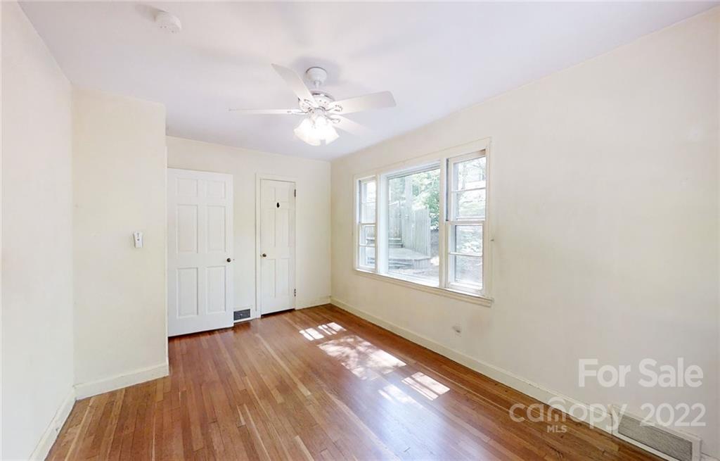 2 Maplewood Road Asheville, NC 28804 - Photo 23 of 36 Gallery Image 23