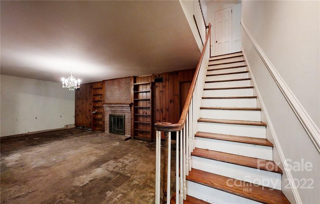 2 Maplewood Road Asheville, NC 28804 - Photo 28 of 36 Gallery Image 28