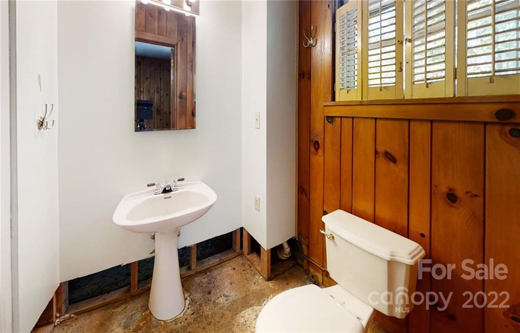 2 Maplewood Road Asheville, NC 28804 - Photo 34 of 36 Gallery Image 34