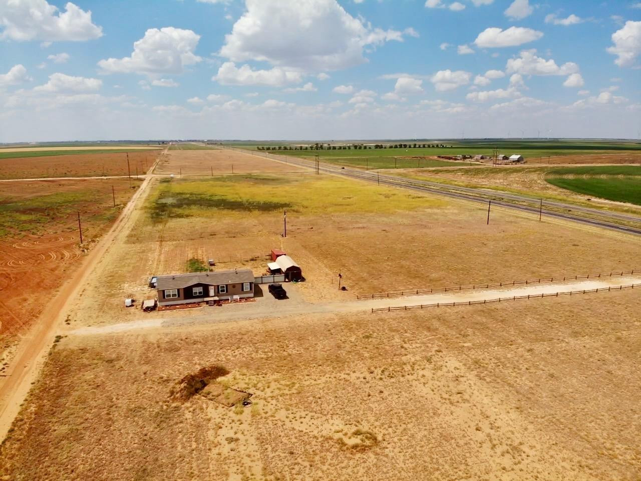 760 Highway 82 Ralls, TX 79357 - Photo 4 of 25 a view of an ocean and beach