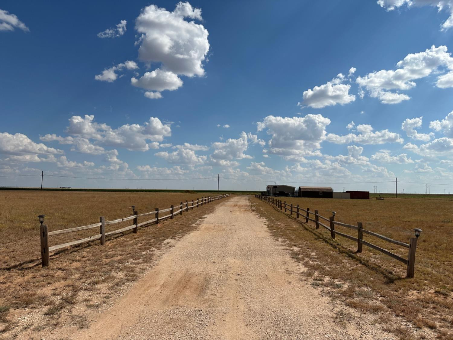 760 Highway 82 Ralls, TX 79357 - Photo 5 of 25 a view of a terrace with sky view