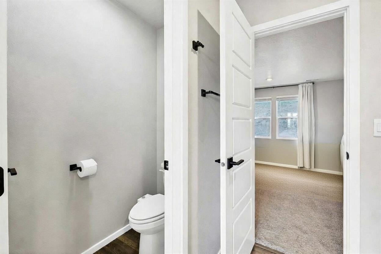 8005 South Avery Road Cheney, WA 99004 - Photo 16 of 27