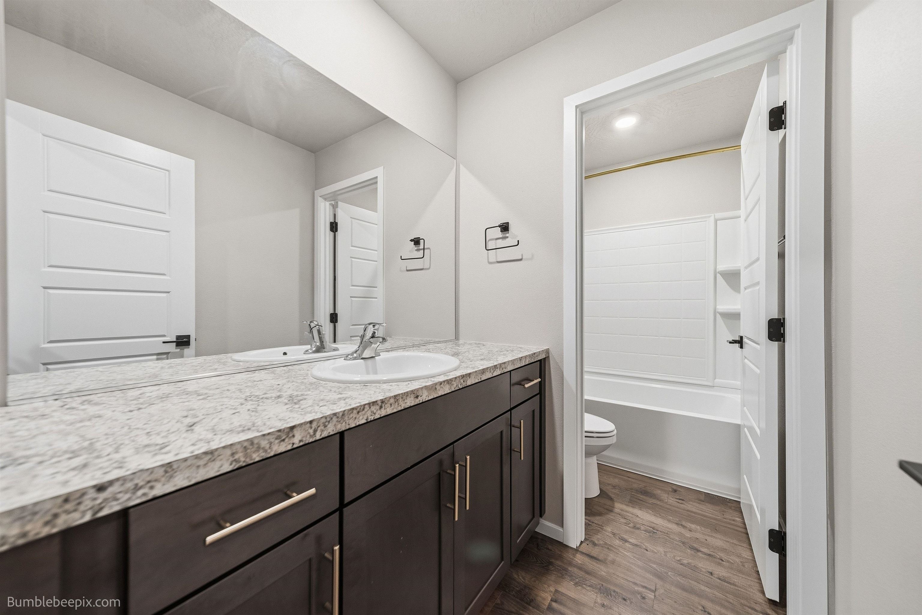 8005 South Avery Road Cheney, WA 99004 - Photo 22 of 27