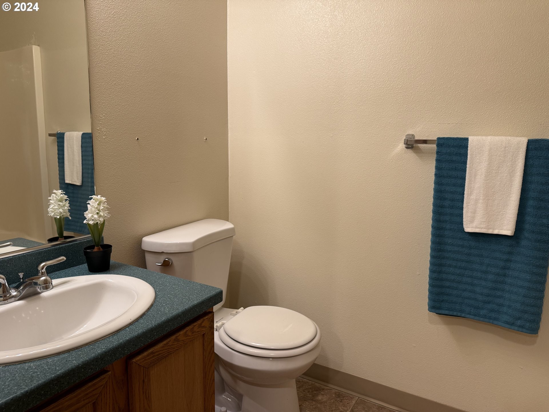 9845 North Lombard Street Portland, OR 97203 - Photo 16 of 35 a bathroom with a sink and a toilet