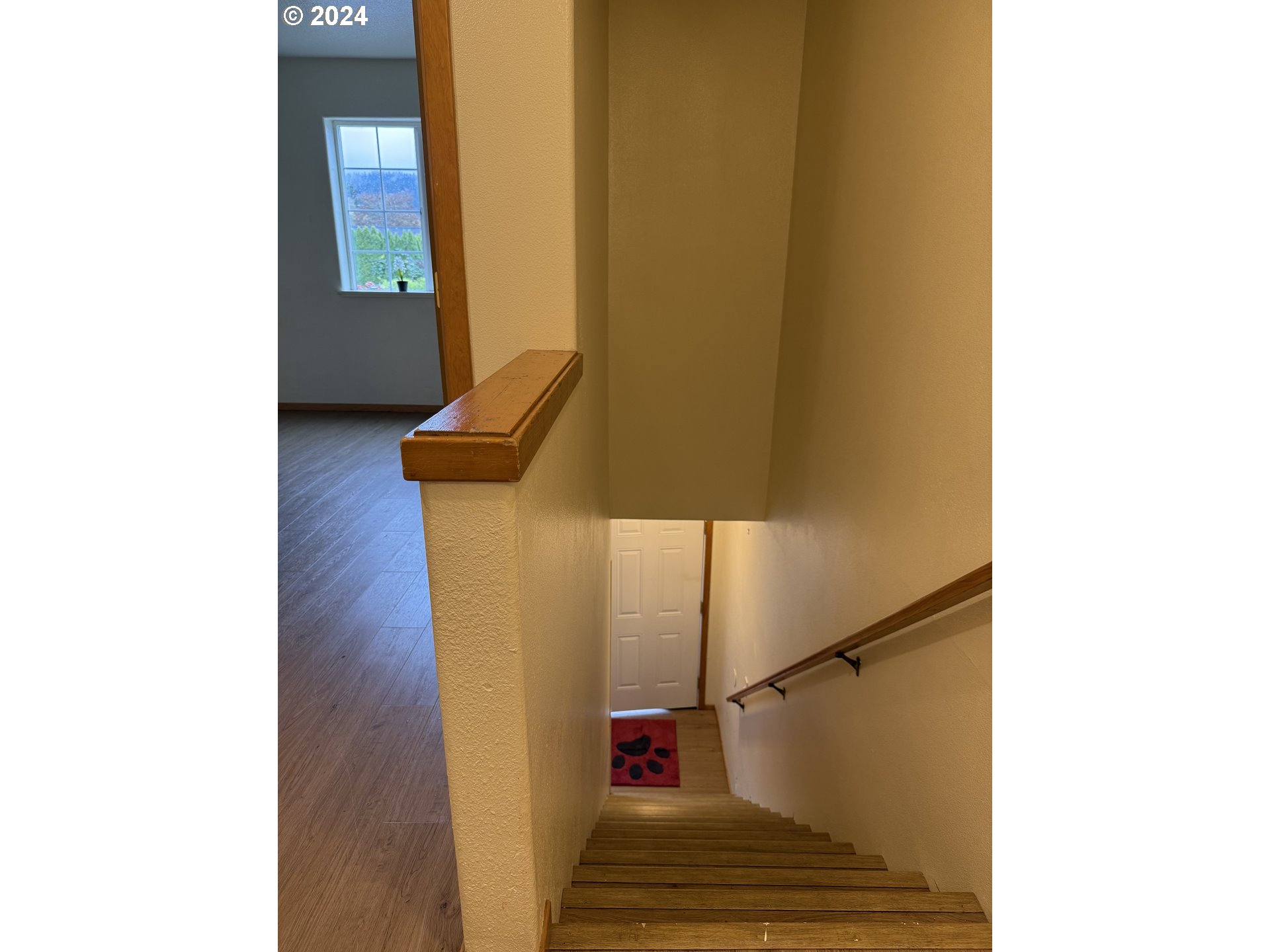 9845 North Lombard Street Portland, OR 97203 - Photo 25 of 35 a view of entryway