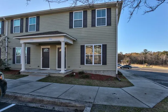 $650 | 1956 Corvallis Avenue, Unit 1956, Tallahassee, FL 32304
