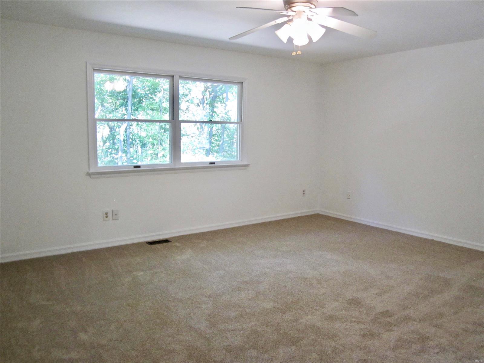 1619 Forestview Ridge Lane Ballwin, MO 63021 - Photo 22 of 41 Gallery Image 22