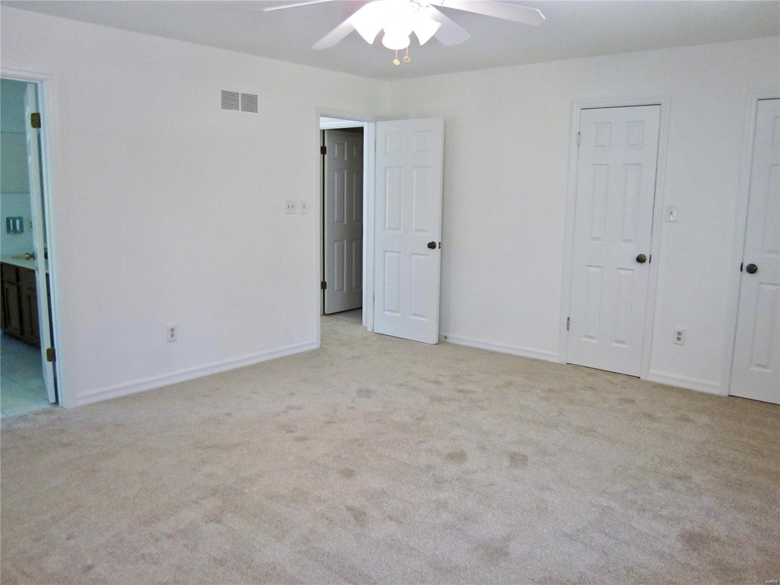 1619 Forestview Ridge Lane Ballwin, MO 63021 - Photo 23 of 41 Gallery Image 23