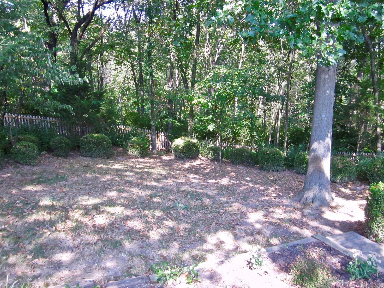 1619 Forestview Ridge Lane Ballwin, MO 63021 - Photo 38 of 41 Gallery Image 38