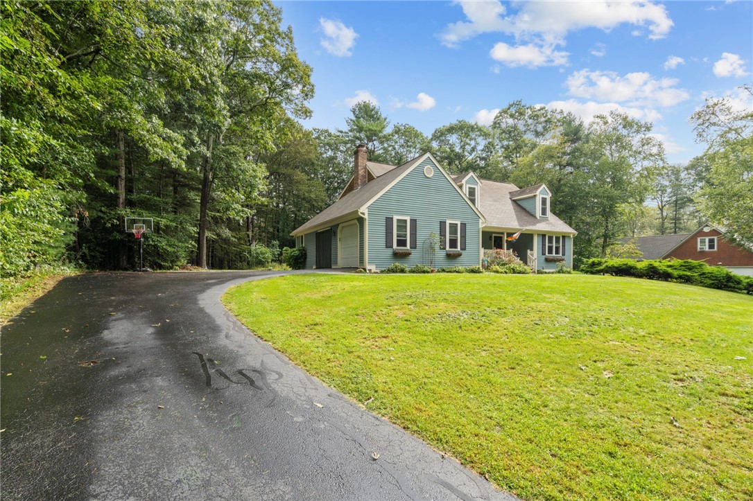 8 Morning Road Richmond, RI 02892 - Photo 3 of 47