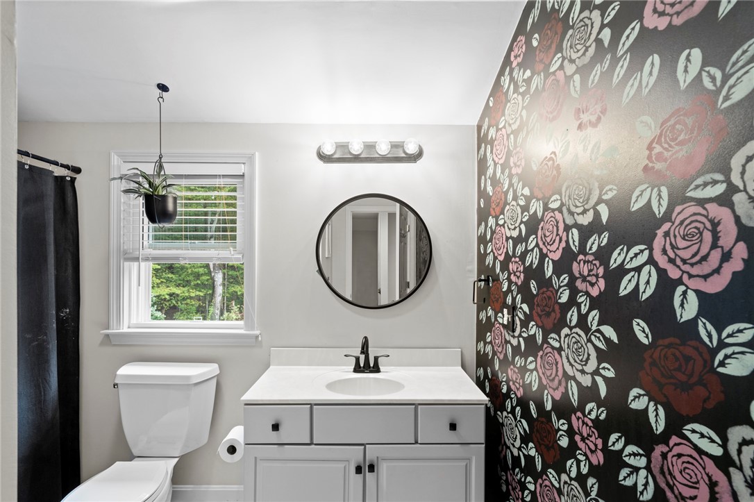 8 Morning Road Richmond, RI 02892 - Photo 39 of 47