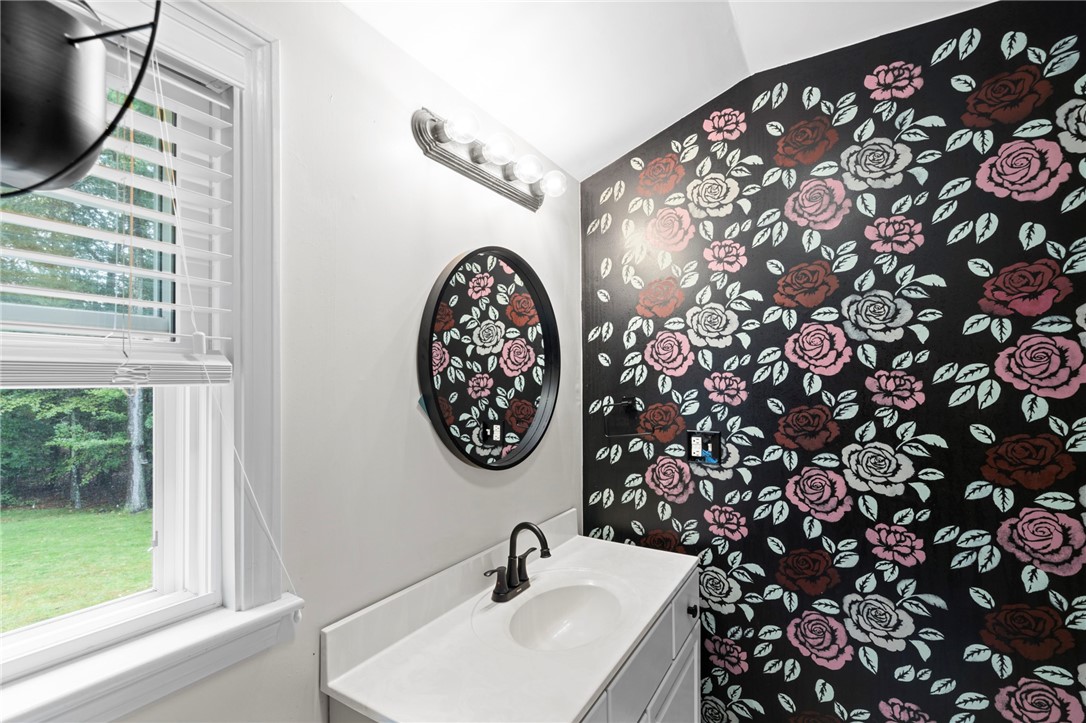 8 Morning Road Richmond, RI 02892 - Photo 40 of 47