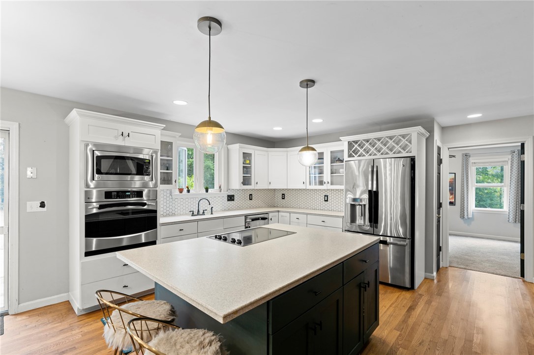 8 Morning Road Richmond, RI 02892 - Photo 5 of 47