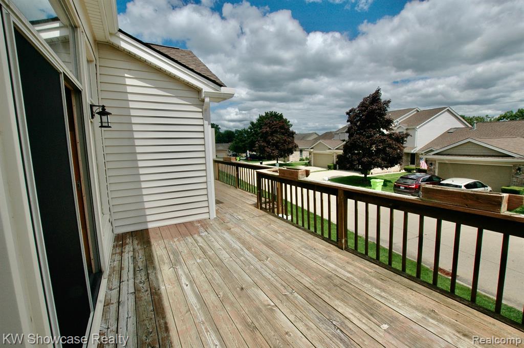 628 Summit Ridge Drive Milford, MI 48381 - Photo 36 of 44
