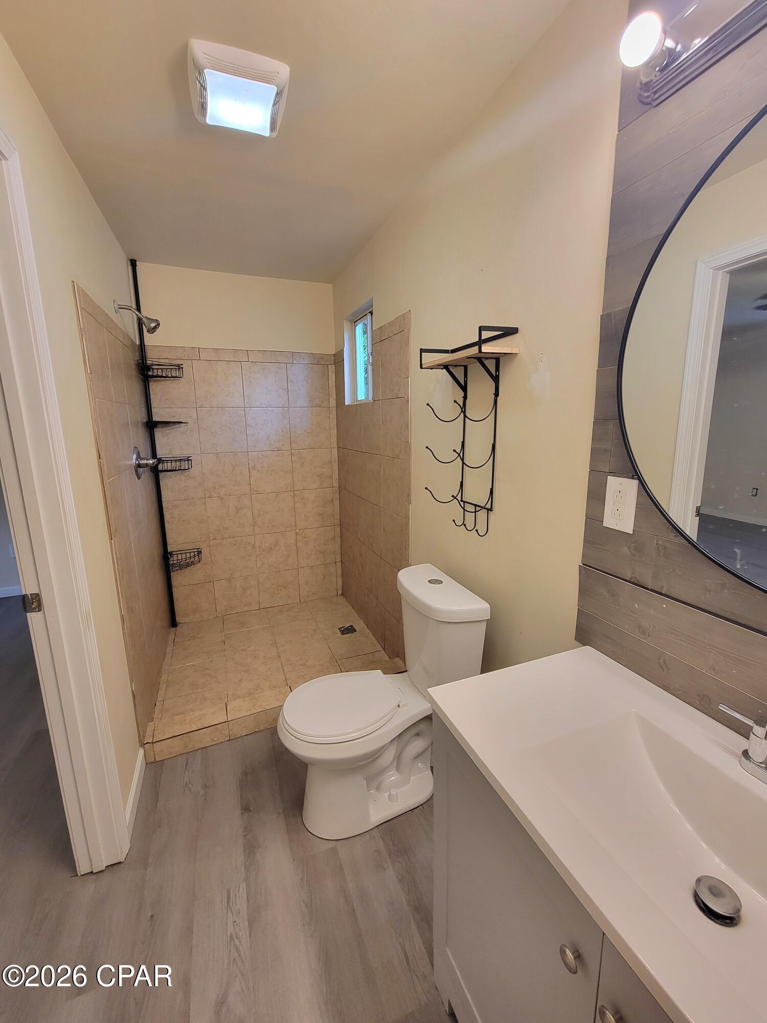 7213 Shady Grove Road Grand Ridge, FL 32442 - Photo 8 of 18