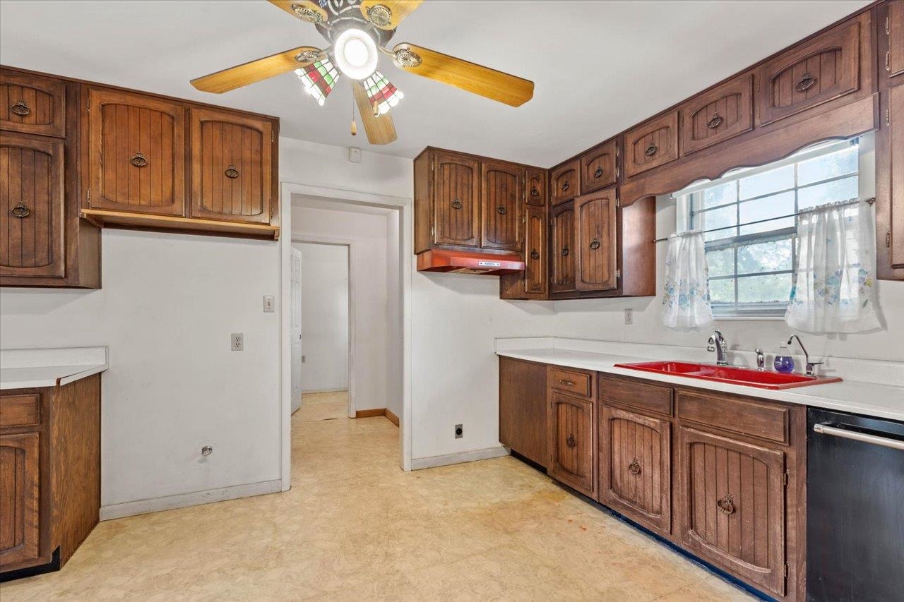 3200 Jim Lee Road Tallahassee, FL 32301 - Photo 8 of 36 Gallery Image 8