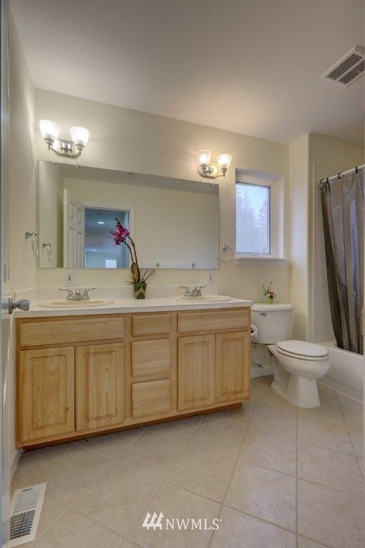 324 Powell Avenue Southwest Renton, WA 98057 - Photo 17 of 23