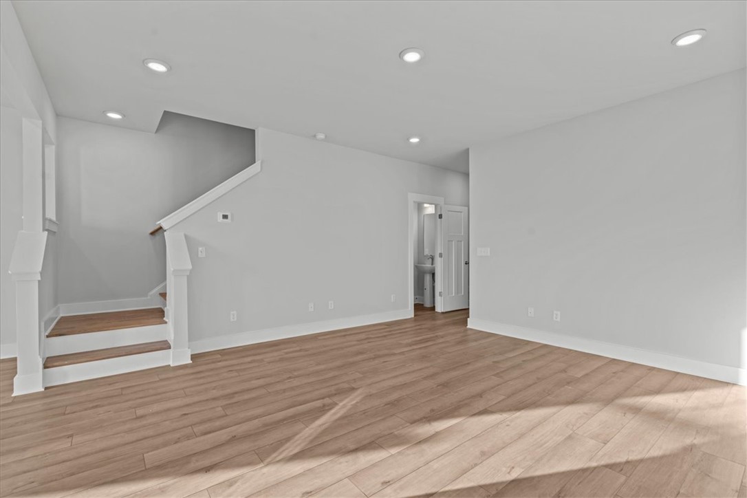442 Hazelcote Road Greenville, SC 29611 - Photo 10 of 28 Gallery Image 10