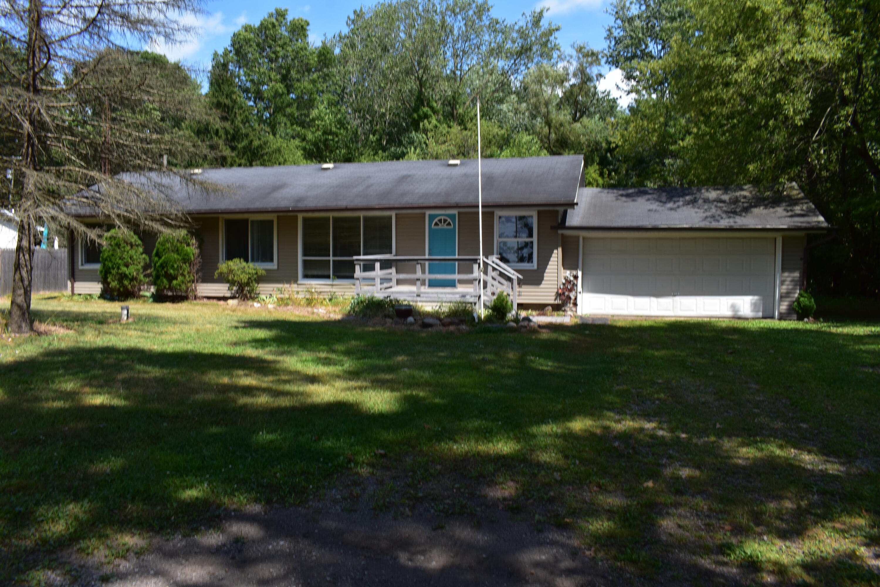 11800 Townsend Road Milan, MI 48160 - Photo 2 of 21 Front of Home