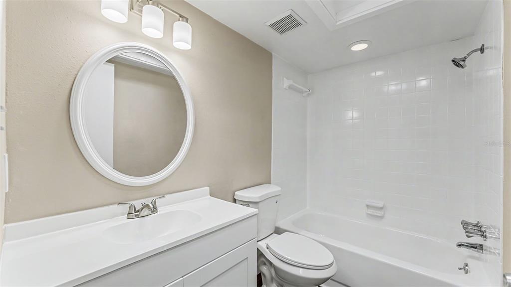 2025 Sylvester Road, Unit C1 Lakeland, FL 33803 - Photo 33 of 39